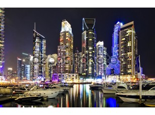 Фотообои «Дубай, ОАЭ -march 10: вид современных небоскребов в Дубай Марина на 10 марта 2013 в Дубае, ОАЭ. Dubai Marina - искусственный канал город, резные вдоль 3-километровый участок Персидского залива береговой линии.»