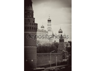 Фотообои «Московский Кремль в черно-белом стиле» - фото (1)