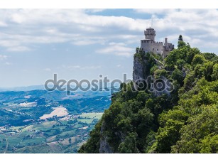 Фотообои «Castle of San Marino» - фото (1)