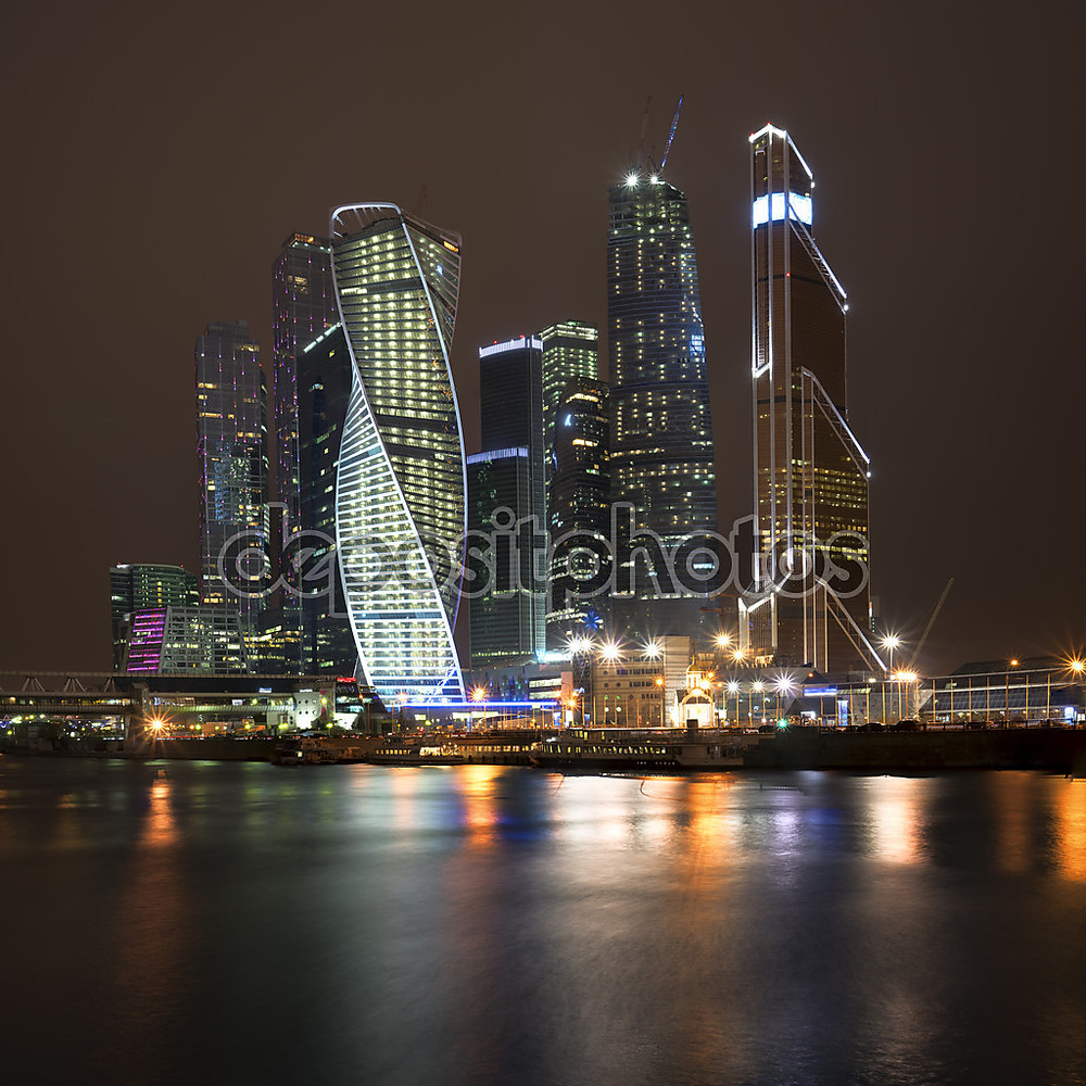 Фотообои «Красивая Ночная точка зрения небоскребы Международный Бизнес центр Москва реки» - фото (1)